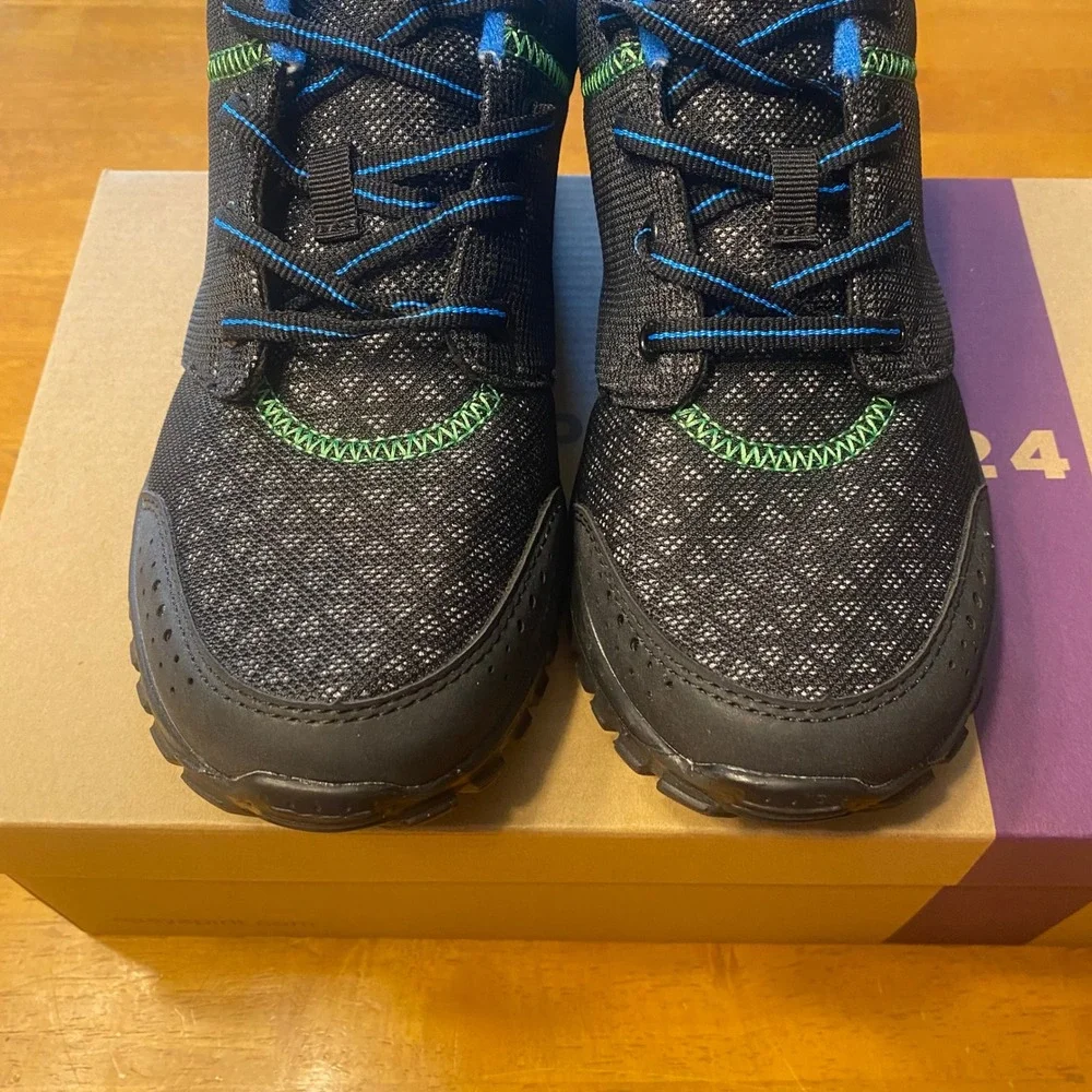 Catherines‎ Walking Sneakers Womens 8.5W Black Blue New Mesh Athletic Shoes